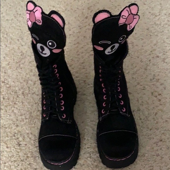 Dolls Kill Shoes - Dolls Kill black combat  boots